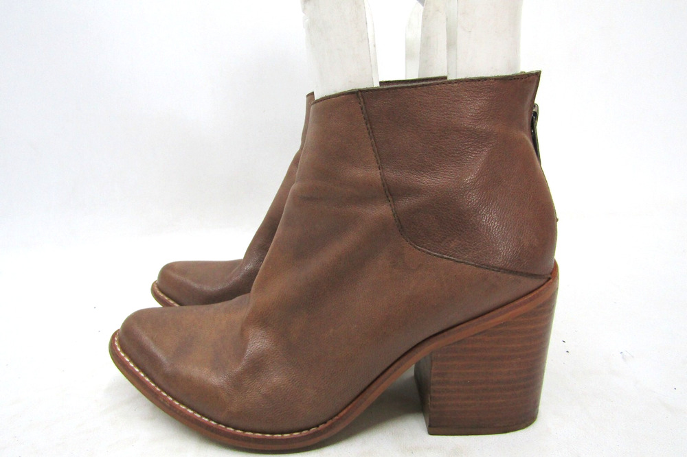 Sol Sana Womens Size 39 EUR Brown Leather Zip Ankle Fashion Boots Booties